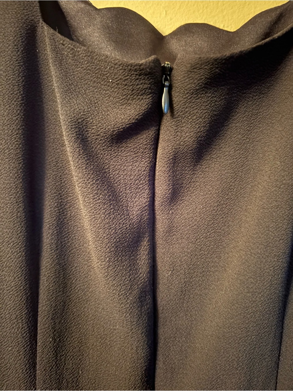 Monteau Black Scallop-Edge Sleeveless Jumpsuit - Picture 9 of 10